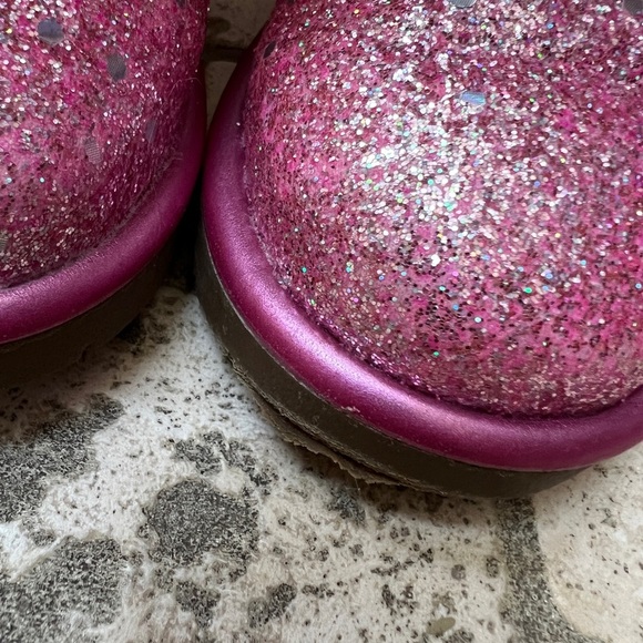 Juicy Size 6M (Baby/Toddler) Girls Pink Furry Winter Boots - Picture 3 of 7